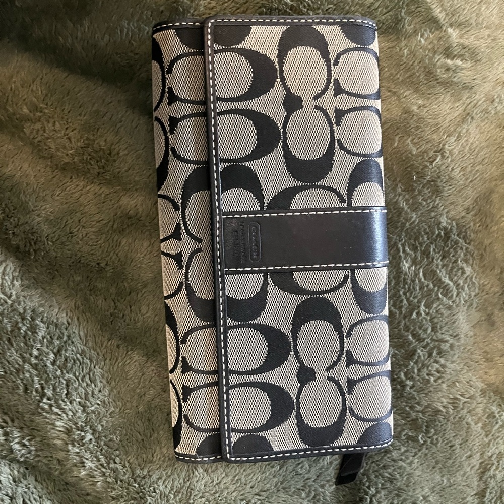 Coach Black and Beige Wallet